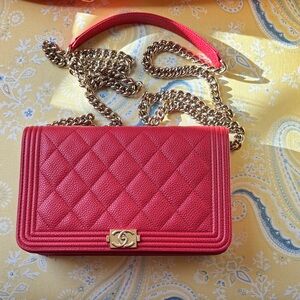 CHANEL Red Caviar Boy WOC wallet on chain